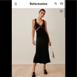 NWT Lorenzo Velvet Midi Dress